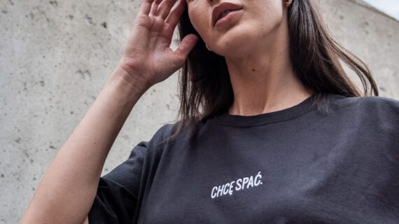 CHCĘ SPAĆ (HAFT) - T-Shirt Unisex - Czarny (XXL)